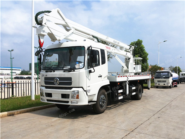 國五東風18-22米高空作業車