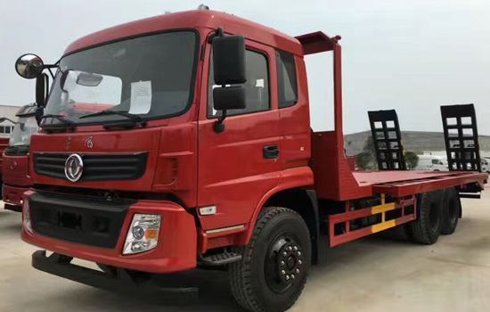 【國(guó)五】東風(fēng)后八輪挖機(jī)平板車(chē)