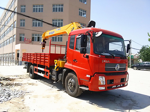 東風天錦國五徐工6.3噸隨車吊 東風天錦國五徐工6.3噸隨車吊